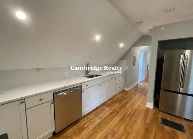 Property at 35 Cameron Ave Unit 3T, Somerville, MA, 02144, 2 beds, 1 bath, [object Object]