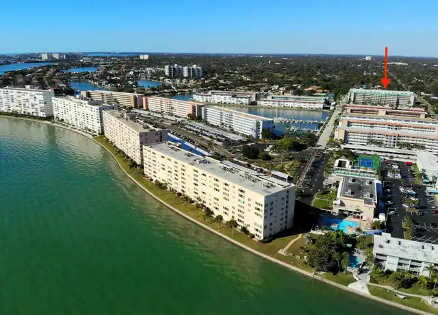 Property at 2960 59th St S #204, Gulfport, FL, 33707, 1 bed, 1 bath, [object Object]