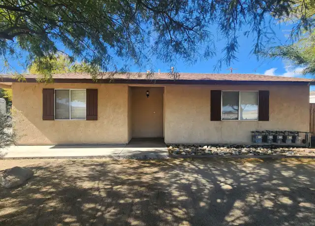 Property at 6590 Cienega Dr Unit 4, Twentynine Palms, CA, 92277, 2 beds, 1.5 baths, [object Object]