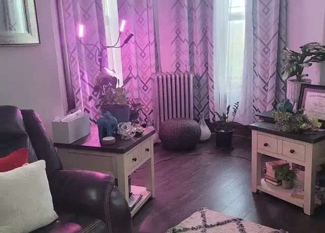 Property at 121 Bassett St, New Britain, CT, 06051, 3 beds, 1 bath, [object Object]