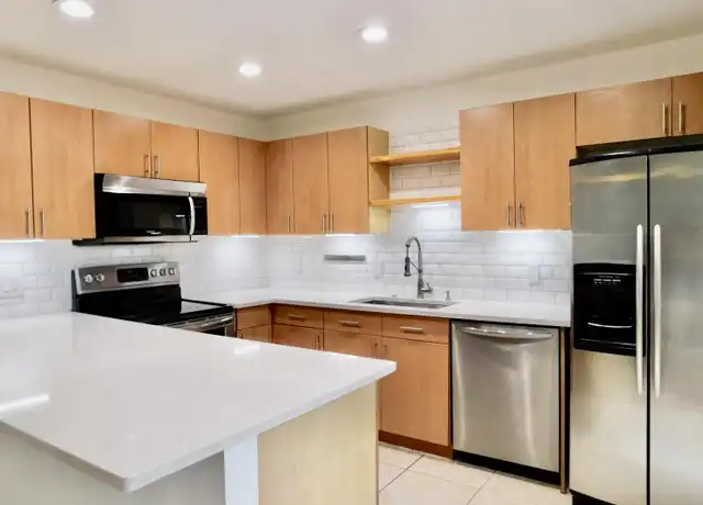 Property at 4155 Turnberry Cir #29, Lake Worth, FL, 33467, 2 beds, 2.5 baths, [object Object]