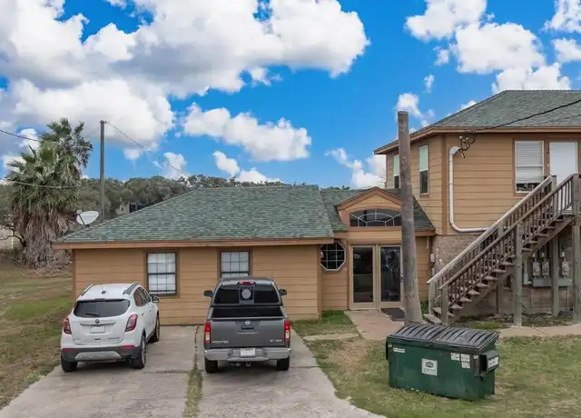 Property at 4107 Highway 35 S Unit 1, Rockport, TX, 78382, 2 beds, 1 bath, [object Object]