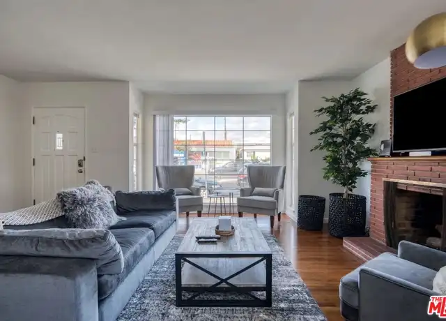 Property at 2312 Ocean Park Blvd, Santa Monica, CA, 90405, 2 beds, 1 bath, [object Object]
