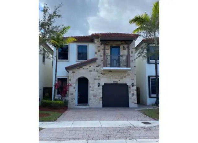 Property at 10336 NW 70th Ter, Doral, FL, 33178, 4 beds, 2 baths, [object Object]
