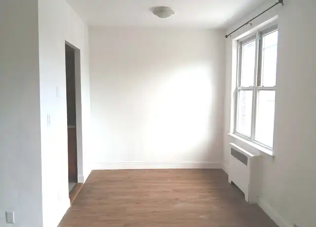 Property at 85-05 Eliot Ave Unit 3, Flushing, NY, 11374, 2 beds, 1 bath, [object Object]