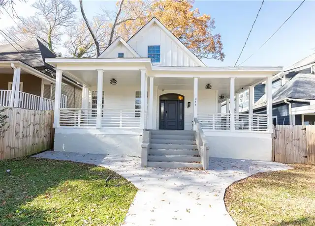 Property at 911 Hank Aaron Dr SW, Atlanta, GA, 30315, 4 beds, 5 baths, [object Object]