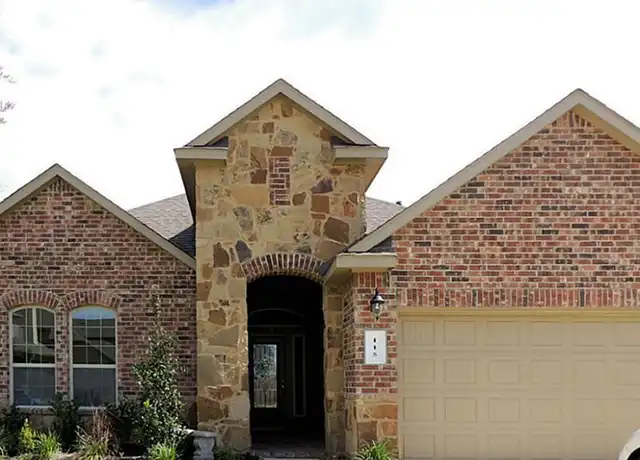 Property at 115 Meadow Valley Dr, Conroe, TX, 77384, 3 beds, 2 baths, [object Object]