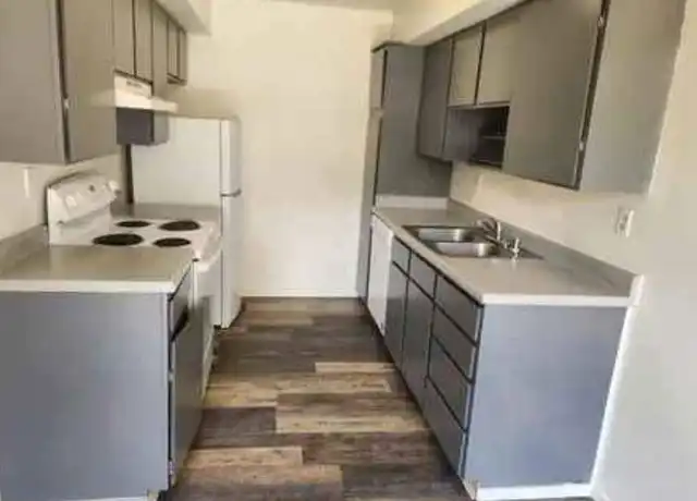 Property at 423 Enterprise Dr #423, Rohnert Park, CA, 94928, 3 beds, 2 baths, [object Object]