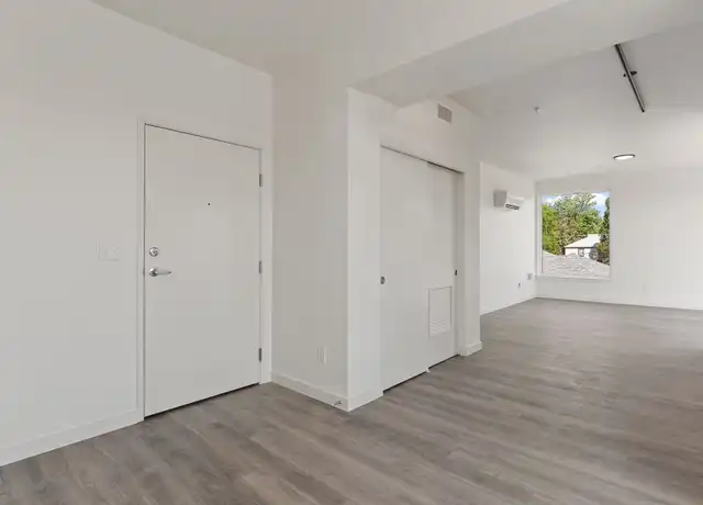 Property at 717 E 29th Ave Unit 207, Spokane, WA, 99203, 1 bed, 1 bath, [object Object]