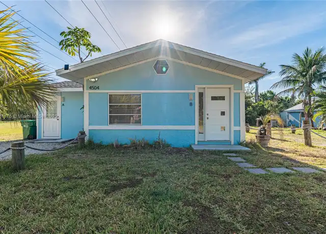 Property at 4504 Oakley St Unit B, Punta Gorda, FL, 33980, 2 beds, 1 bath, [object Object]