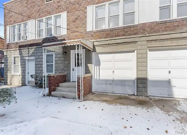 Property at 444 Orange St, Wyandotte, MI, 48192, 2 beds, 1 bath, [object Object]