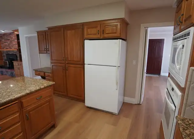 Property at 357 London Rd, Centerville, UT, 84014, 6 beds, 3 baths, [object Object]