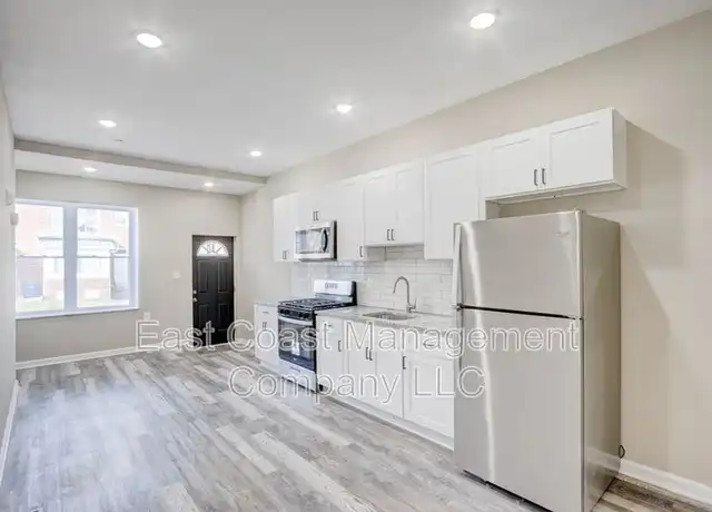 Property at 601 Richwood Ave Unit 1, Baltimore, MD, 21212, 2 beds, 2 baths, [object Object]