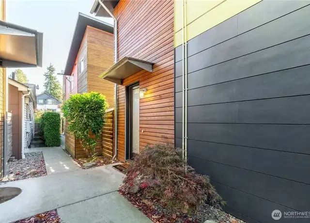 Property at 3315 Wetmore Ave S, Seattle, WA, 98144, 2 beds, 1.5 baths, [object Object]