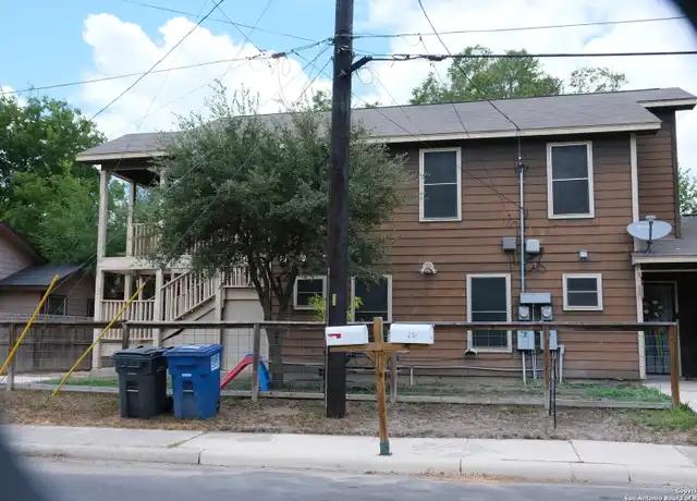 Property at 251 Yuma St Unit 2, San Antonio, TX, 78211, 2 beds, 1 bath, [object Object]