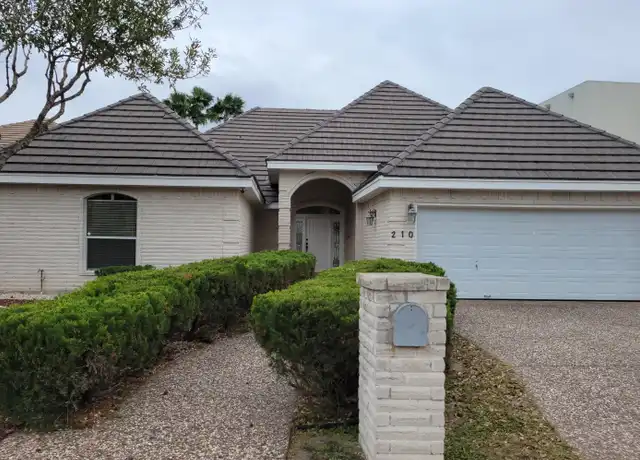 Property at 210 Rio Grande Dr, Mission, TX, 78572, 3 beds, 3.5 baths, [object Object]
