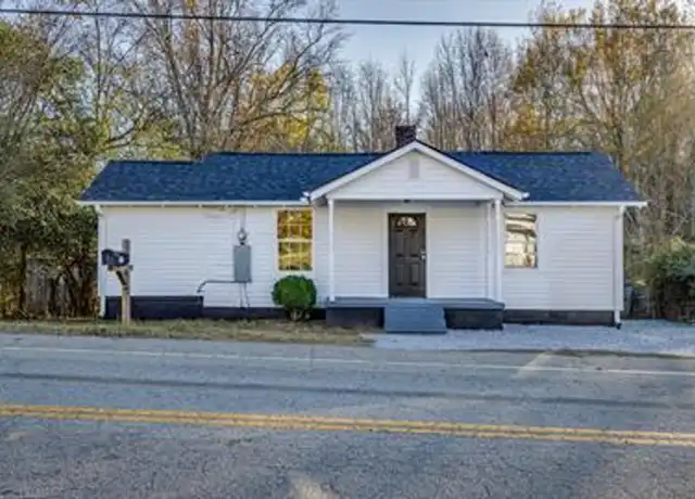 Property at 19 Agnew Rd, Greenville, SC, 29611, 3 beds, 2 baths, [object Object]