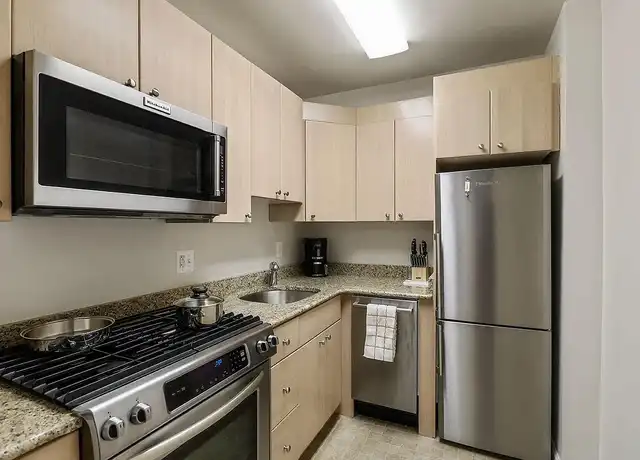 Property at Carillon House - 2500 Wisconsin Ave NW, Washington, DC, 20007, 0-1 beds, 1 bath, [object Object]