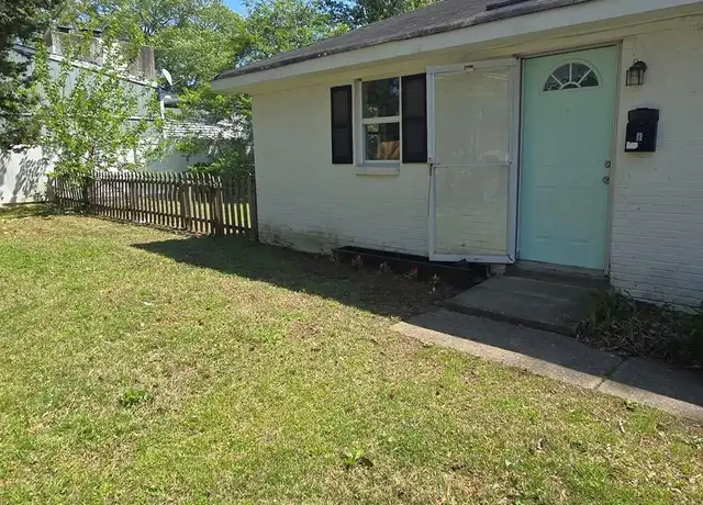 Property at 1207 Cypress Ave Unit B, Virginia Beach, VA, 23451, 2 beds, 1 bath, [object Object]