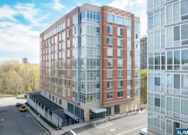 Property at 800 12th St #607, Palisades Park, NJ, 07650, 1 bed, 1 bath, [object Object]