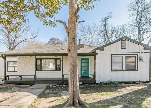 Property at 405 S Brazos St, Weatherford, TX, 76086, 3 beds, 2 baths, [object Object]