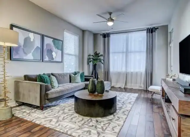 Property at 2345 N Houston St Unit 1235, Dallas, TX, 75219, 1 bed, 1 bath, [object Object]