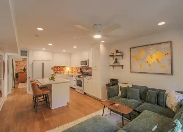 Property at 52 Chapel St Unit A, Charleston, SC, 29403, 1 bed, 1 bath, [object Object]