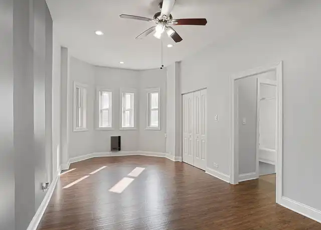 Property at The Kenmore on Edgewater - 5860 N Kenmore Ave, Chicago, IL, 60660, 0-1 beds, 1 bath, [object Object]