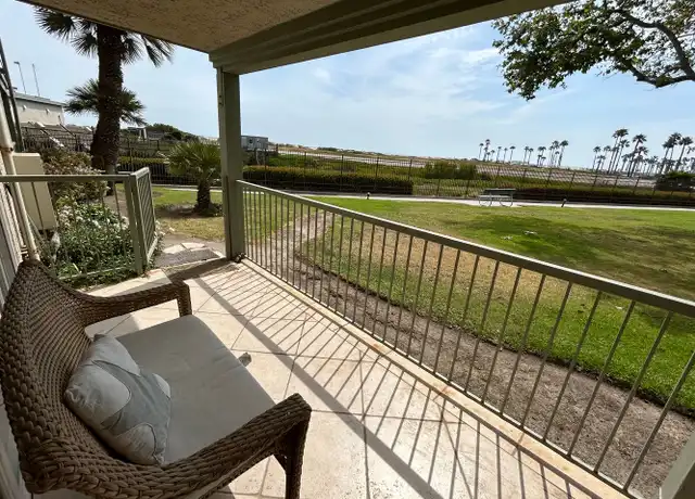 Property at 808 Bluewater Way, Port Hueneme, CA, 93041, 3 beds, 2 baths, [object Object]