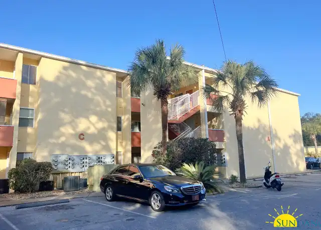 Property at 209 W Miracle Strip Pkwy Unit C303, Mary Esther, FL, 32569, 1 bed, 1 bath, [object Object]
