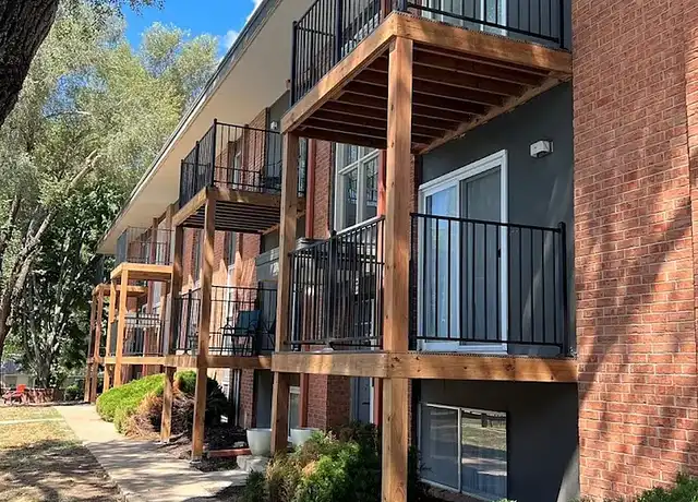 Property at Blue Springs Apartments - 702 SW 15 St, Blue Springs, MO, 64015, 1-2 bed, 1 bath, [object Object]