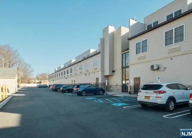 Property at 521 Livingston St #208, Norwood, NJ, 07648, 3 beds, 2 baths, [object Object]
