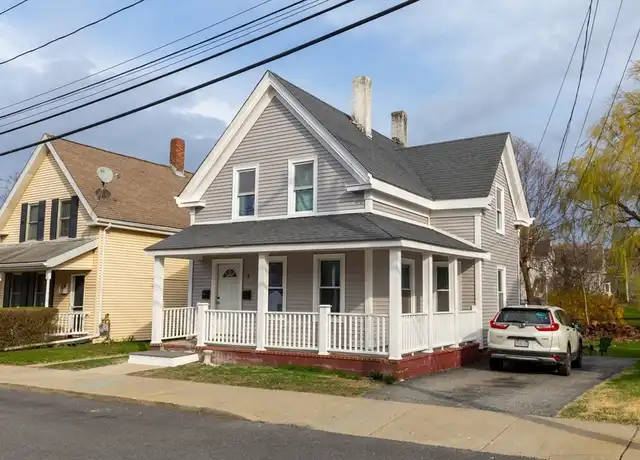 Property at 3 Murray St Unit 1, Plymouth, MA, 02360, 2 beds, 1 bath, [object Object]