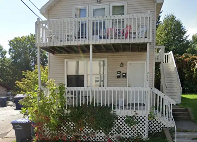 Property at 217 N 25th Ave W, Duluth, MN, 55806, 2 beds, 1 bath, [object Object]