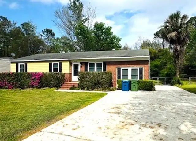 Property at 245 Lullwater Dr, Wilmington, NC, 28403, 3 beds, 1.5 baths, [object Object]