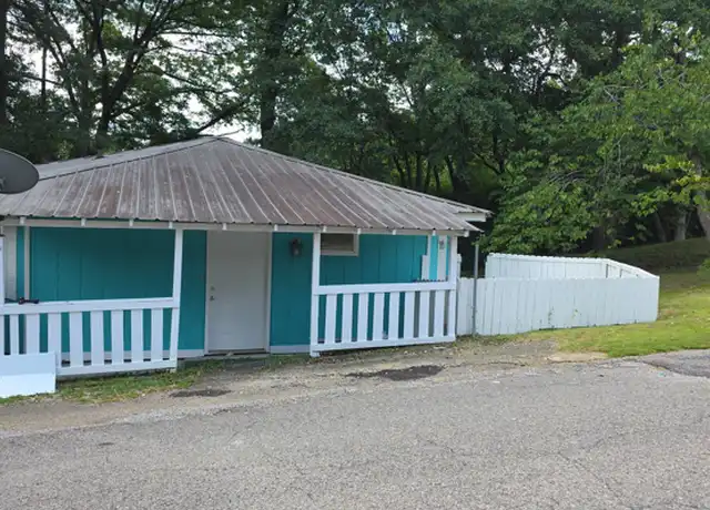 Property at 4334 Sherwood Frst, Duncanville, AL, 35456, 2 beds, 1 bath, [object Object]