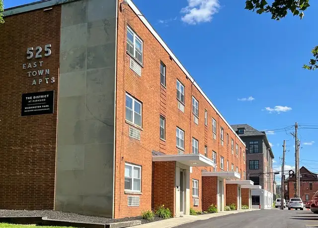 Photo of 525 E Town St, Columbus, OH 43215