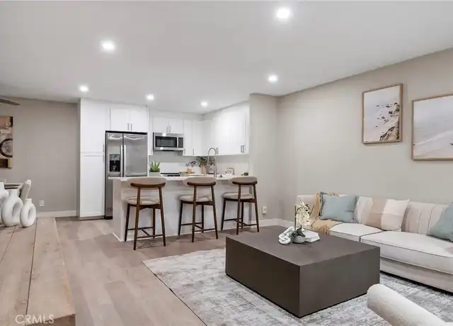 Property at 664 Tamarack Ave Unit 6, Carlsbad, CA, 92008, 3 beds, 2 baths, [object Object]