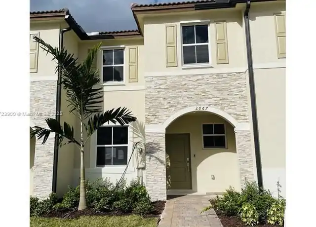 Property at 2663 SE 28th St, Homestead, FL, 33035, 4 beds, 2.5 baths, [object Object]