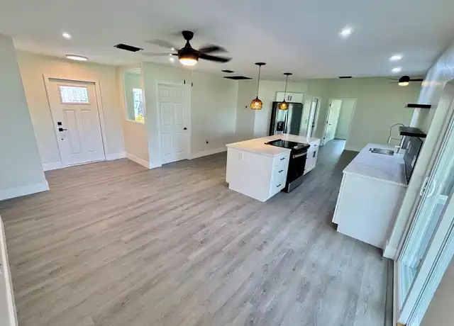 Property at 145 SW 28th Ter, Cape Coral, FL, 33914, 4 beds, 3 baths, [object Object]