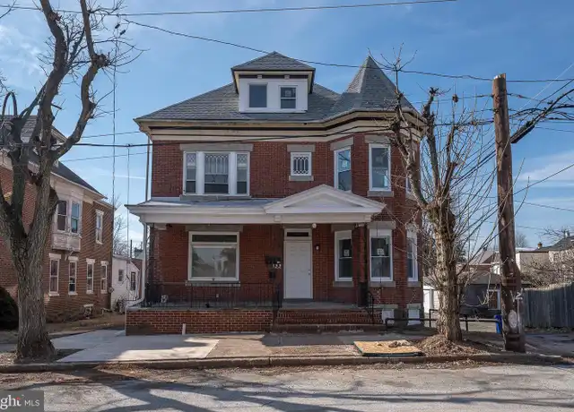 Property at 122 E 3rd St Unit 1 AND 2, Pottstown, PA, 19464, 2 beds, 1 bath, [object Object]