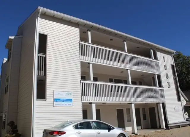 Property at 1003 W Stoughton St Unit 5, Urbana, IL, 61801, 2 beds, 1 bath, [object Object]