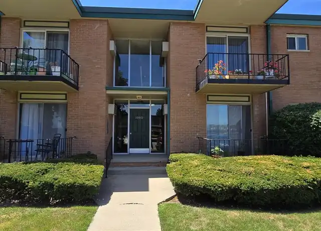 Property at 1980 Axtell Dr #2, Troy, MI, 48084, 1 bed, 1 bath, [object Object]