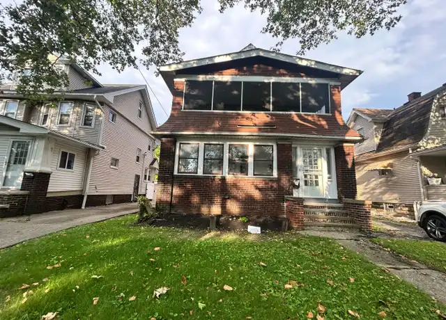 Property at 471 E 143rd St Unit Up, Cleveland, OH, 44110, 2 beds, 1 bath, [object Object]