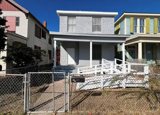 Property at 1724 Ursuline St Unit 1/2, Galveston, TX, 77550, 3 beds, 2 baths, [object Object]