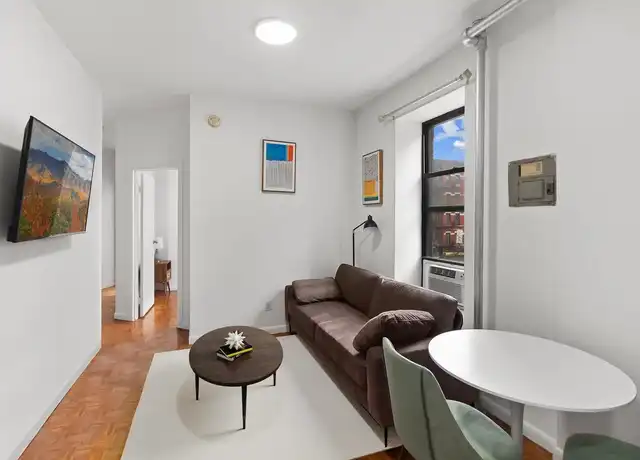 Property at East 89th Street 235 - E 89th St Unit 1057573P, New York, NY, 10128, 1 bed, 1 bath, [object Object]