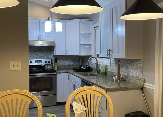 Photo of 100 Rugby Pl, Winchester, VA 22603