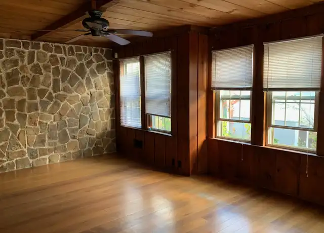 Property at 133 S White Horse Pike, Audubon, NJ, 08106, 2 beds, 2 baths, [object Object]