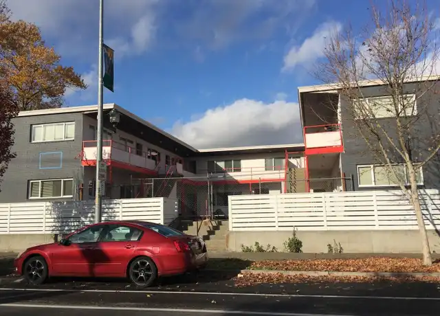 Property at 4532 S Henderson St Unit 4532-11, Seattle, WA, 98118, 1 bed, 1 bath, [object Object]