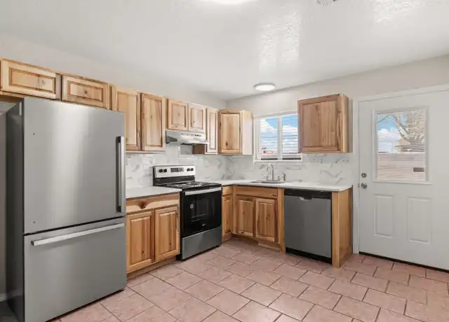 Property at 530 Arizona St Unit A, Rio Rancho, NM, 87124, 2 beds, 2 baths, [object Object]